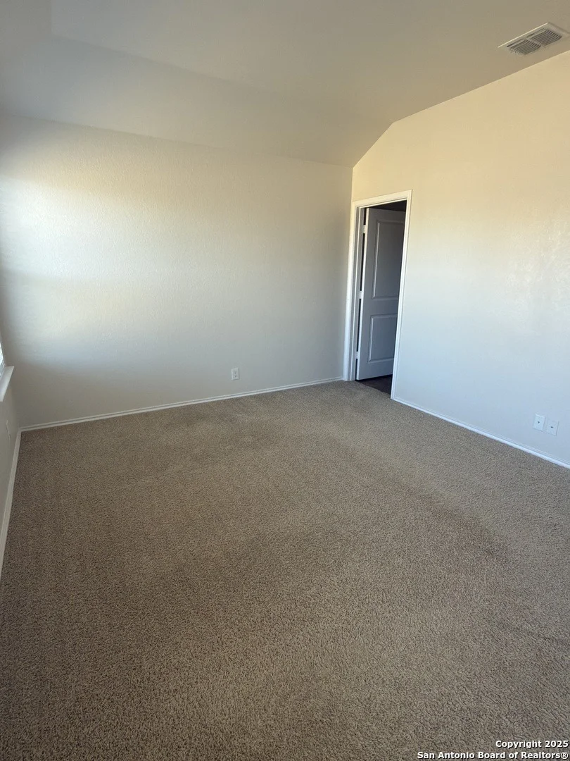 Photo of 156 middle green