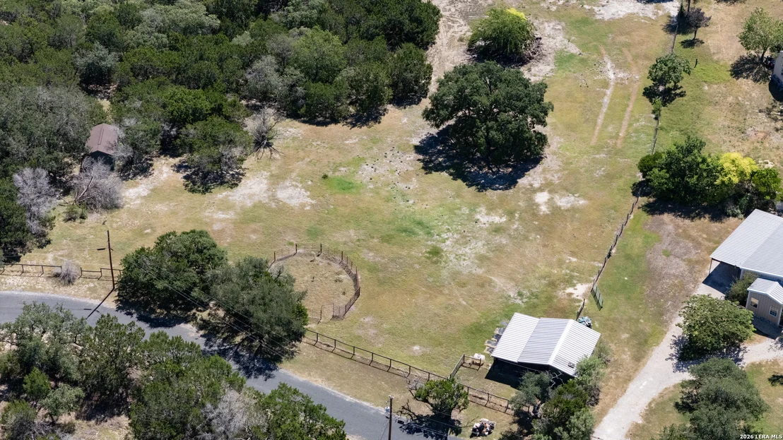 Photo of 103 Lariat Dr