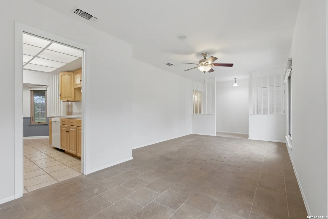 Photo of 5039 ROUND TABLE DR