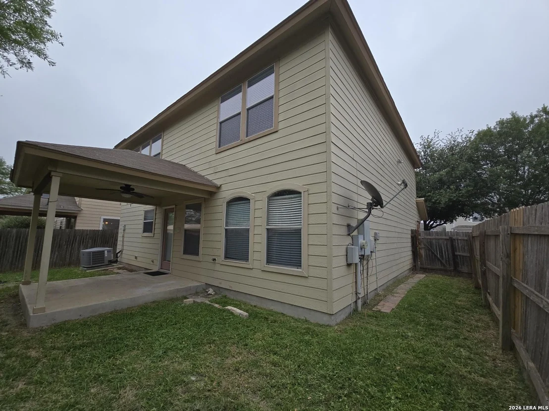 Photo of 1023 AVOCET