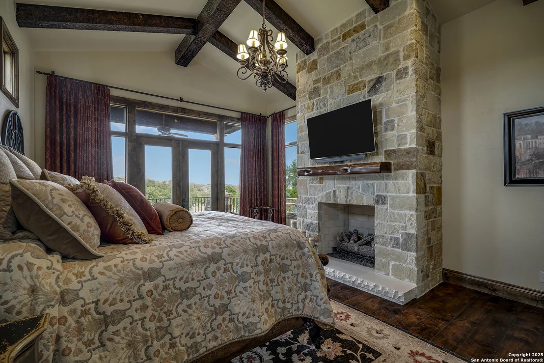 Photo of 35 Winged Foot