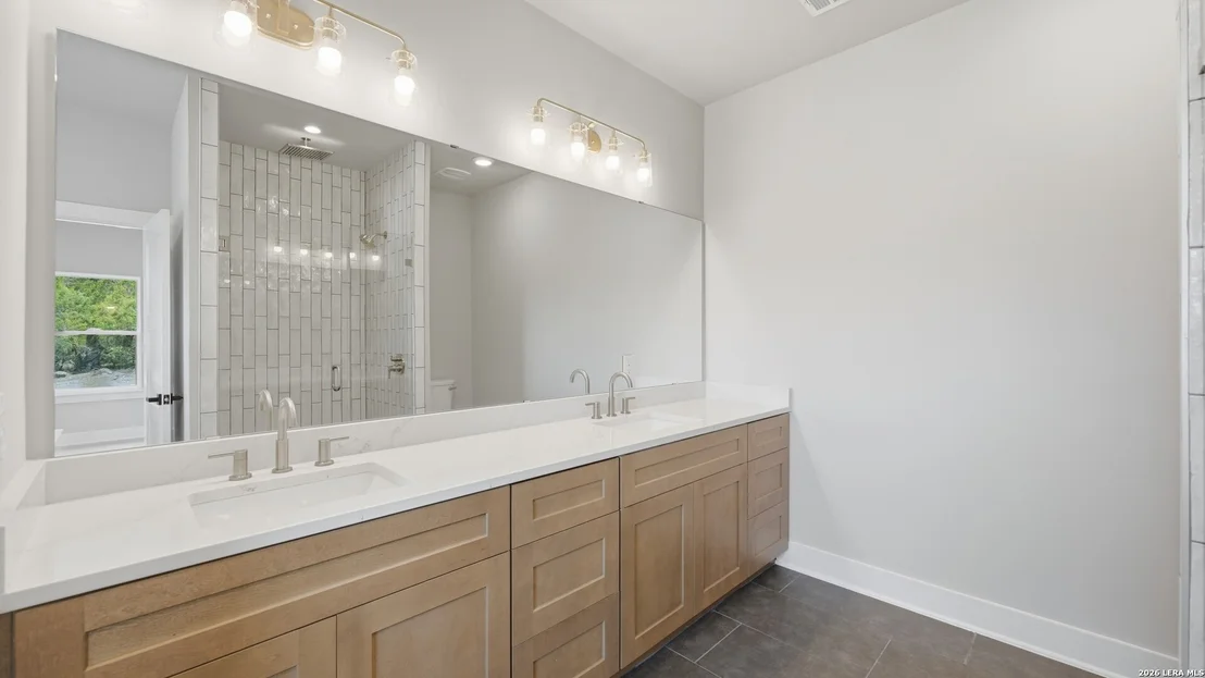 Photo of 1361 PRIMROSE PATH
