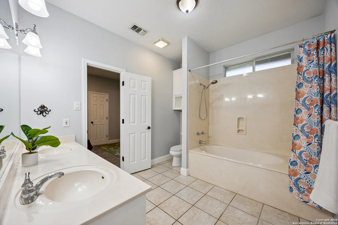 Photo of 2273 Normandy Grace
