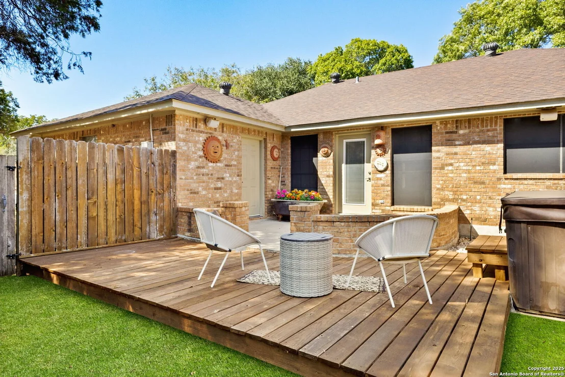 Photo of 1633 Willow