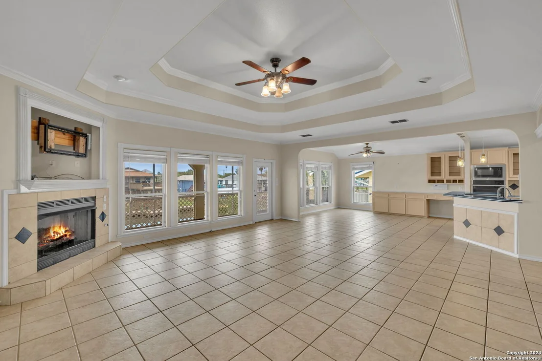 Photo of 162 Whiteley Dr