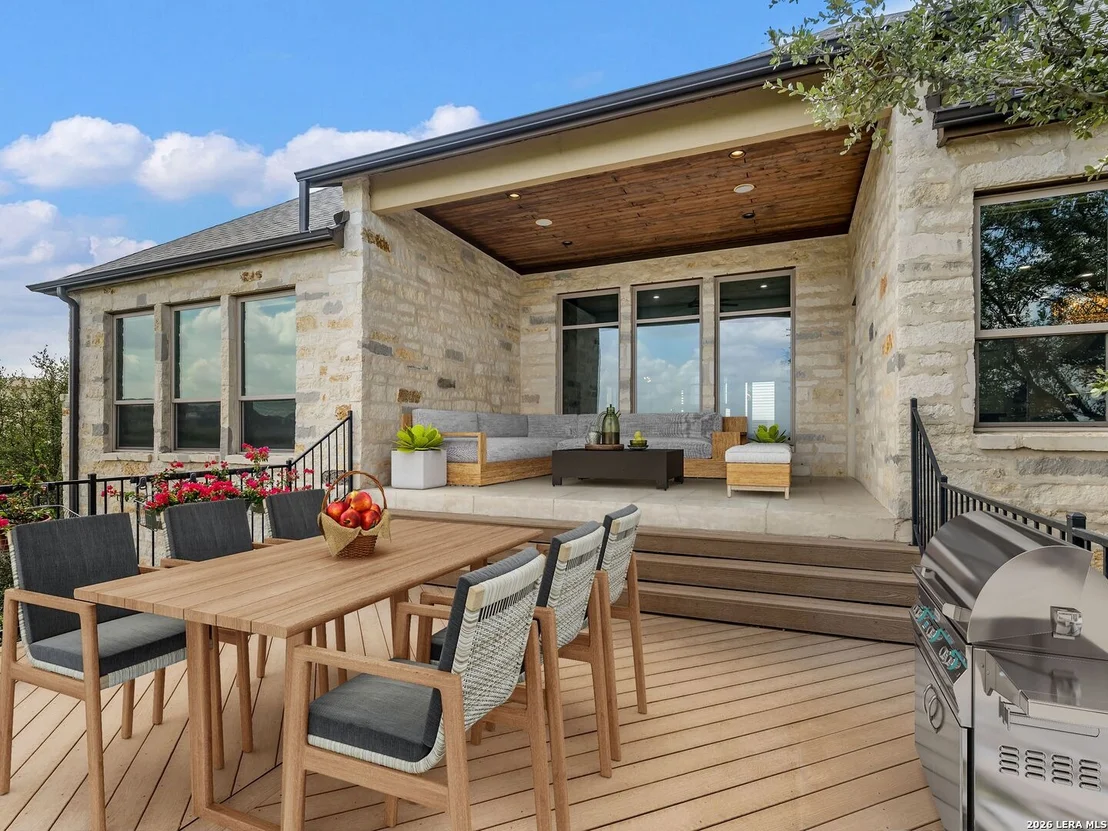 Photo of 8103 Vanity Hill