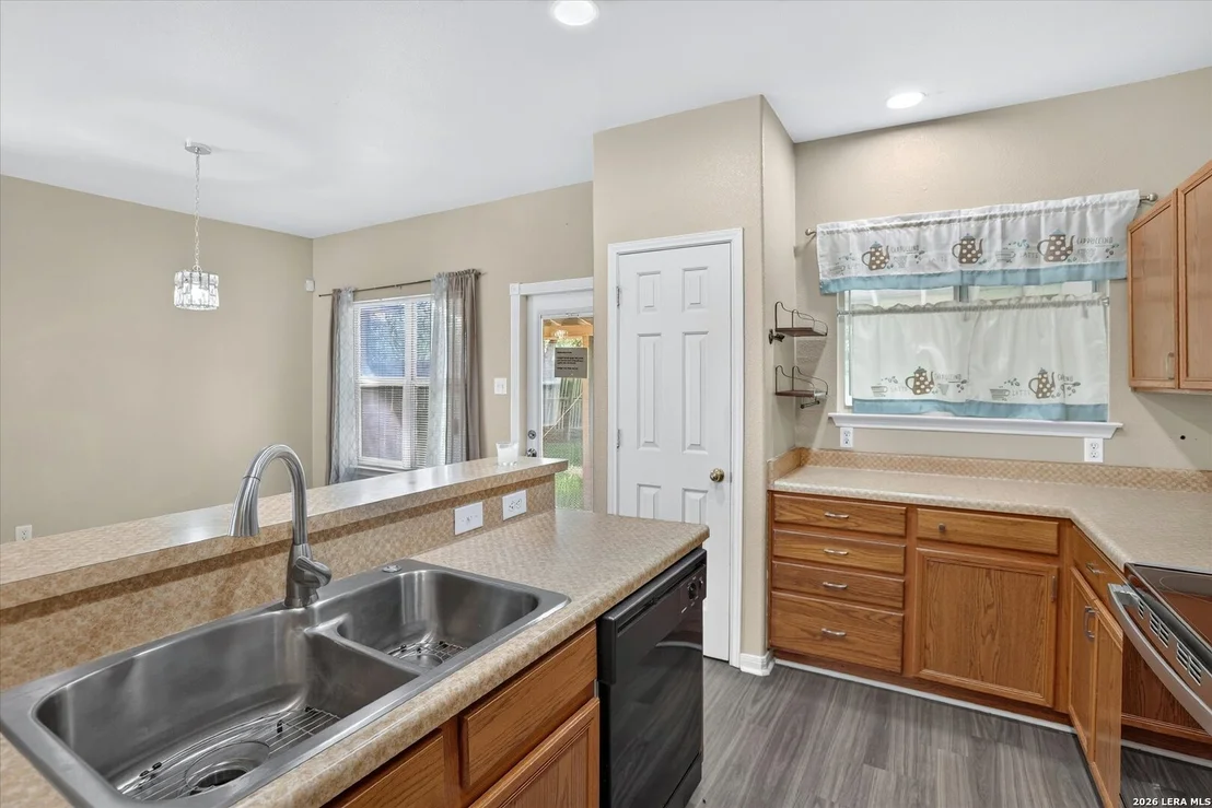 Photo of 5386 Chestnut View