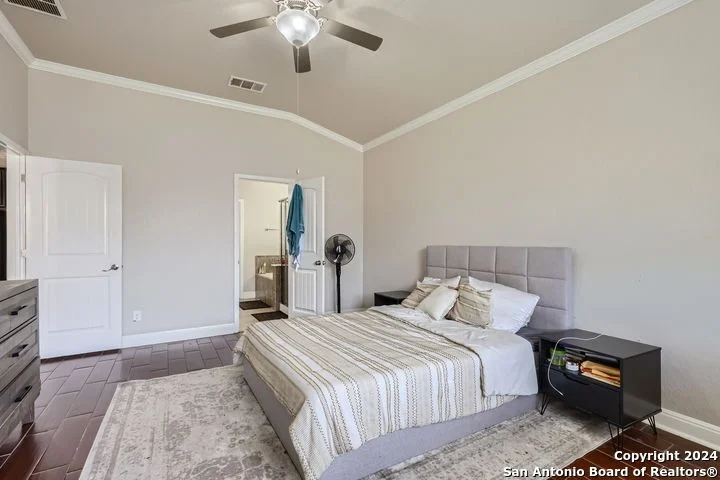 Photo of 109 GRAND VIS