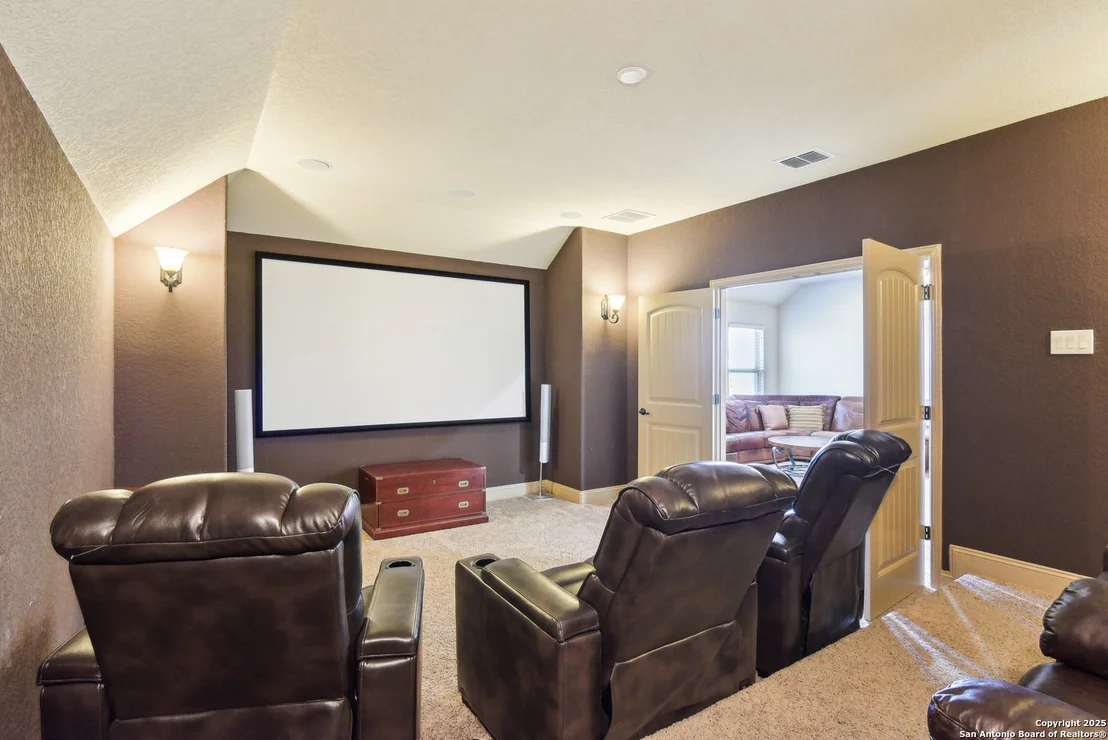Photo of 25612 Santolina