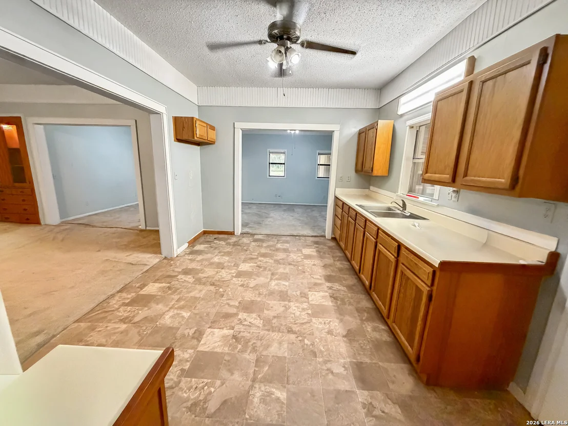 Photo of 2722 ELLIS RD