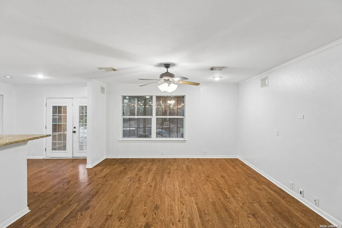 Photo of 1637 Rolling Brook Ln