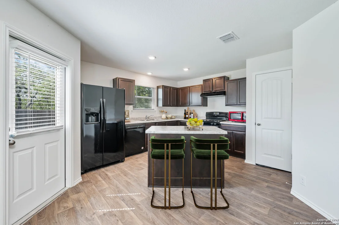 Photo of 5502 Rosillo Hill