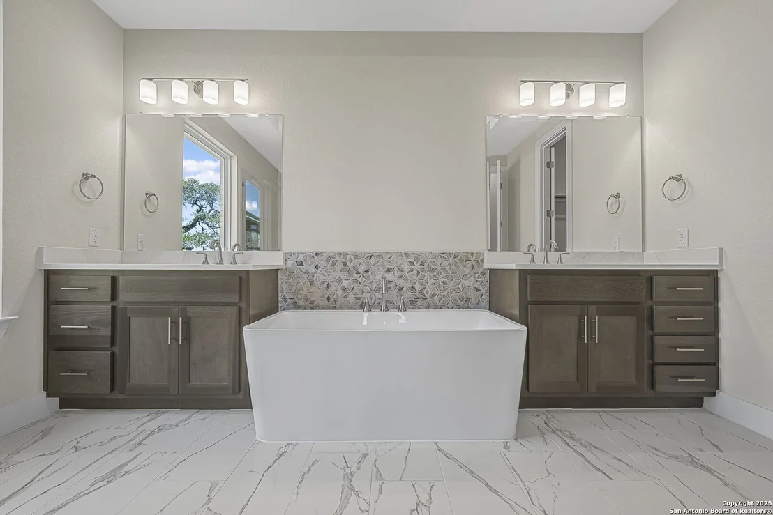 Photo of 6821 Arbor Falls
