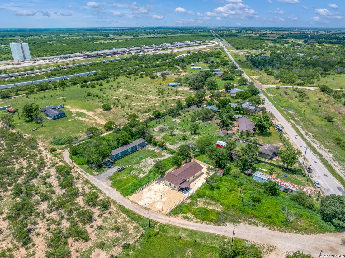 Photo of 8701 County Road 128