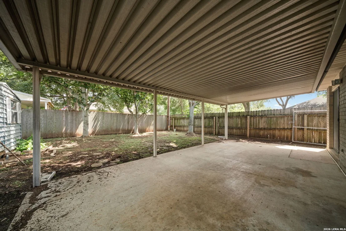 Photo of 916 ABERCORN