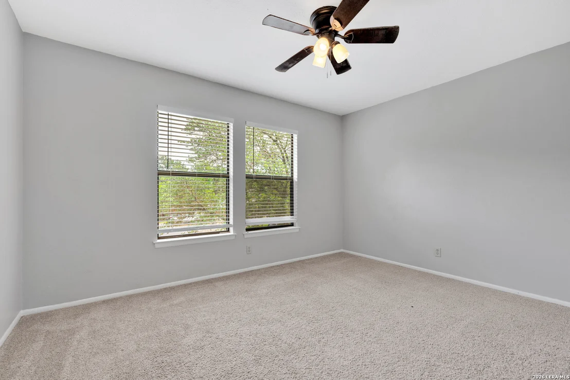 Photo of 7502 Beaver Tree