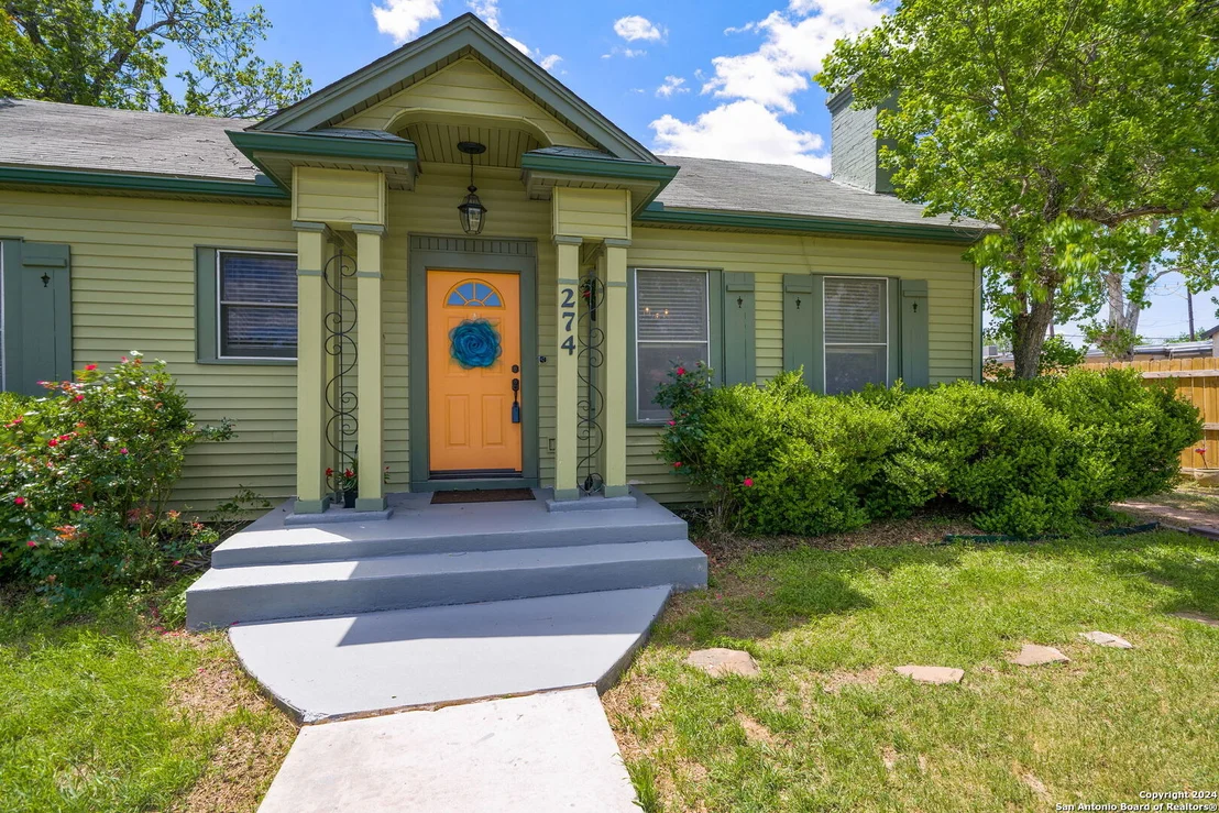 Photo of 274 HERMINE BLVD