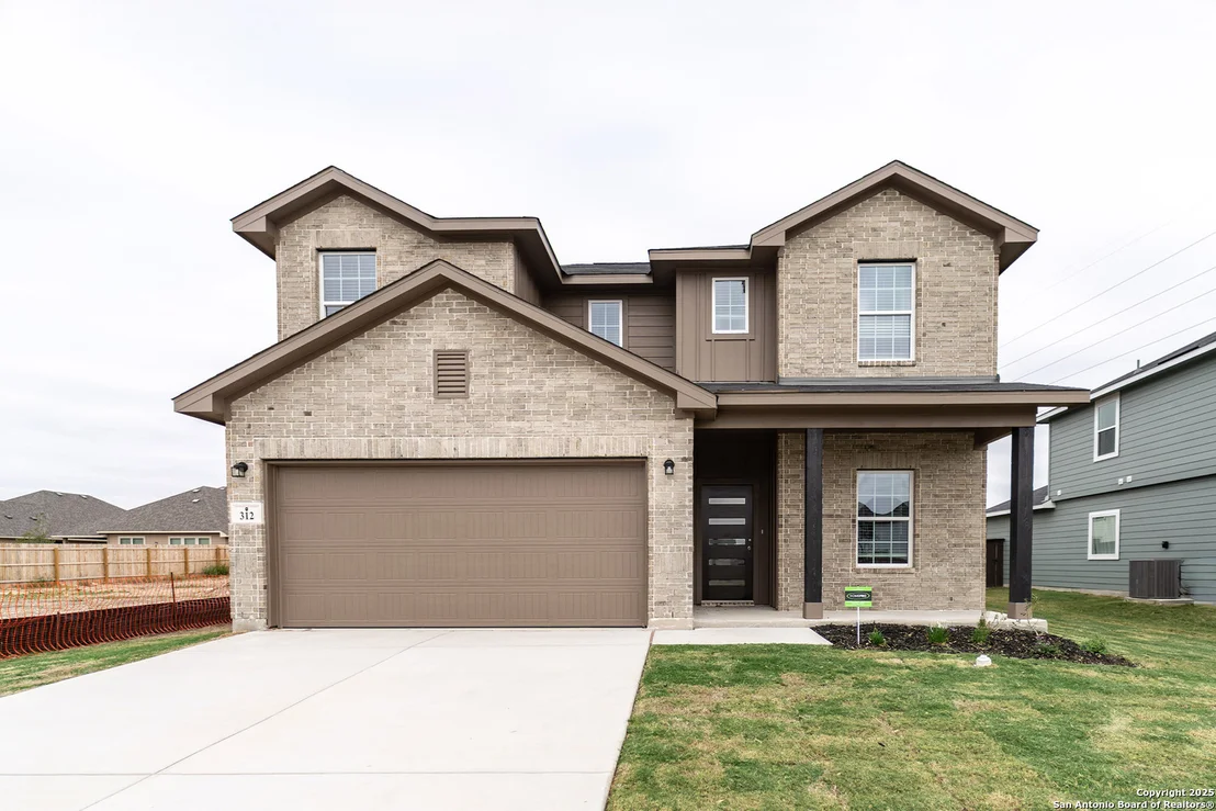 Photo of 312 Ivy Road
