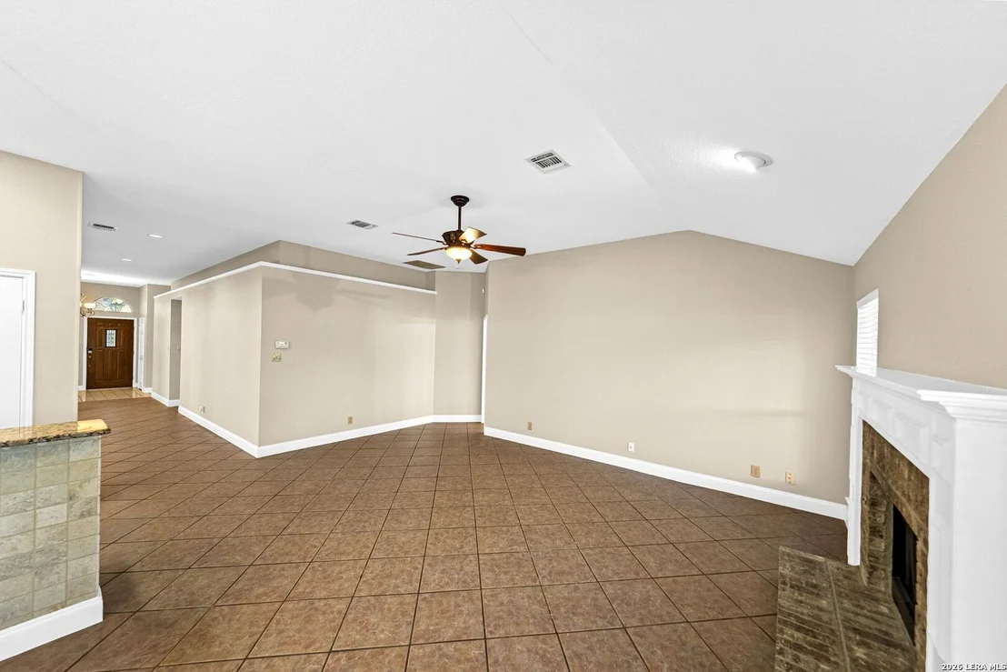 Photo of 4011 LEGEND RANCH DR