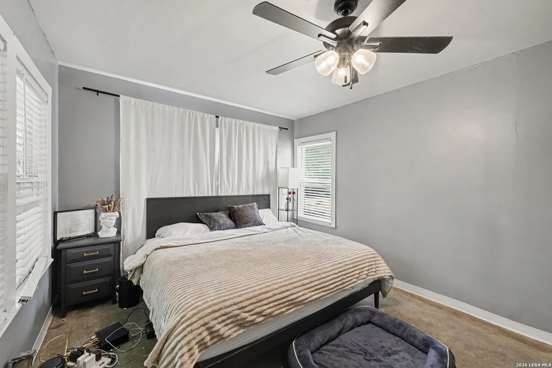 Photo of 109 THORAIN BLVD