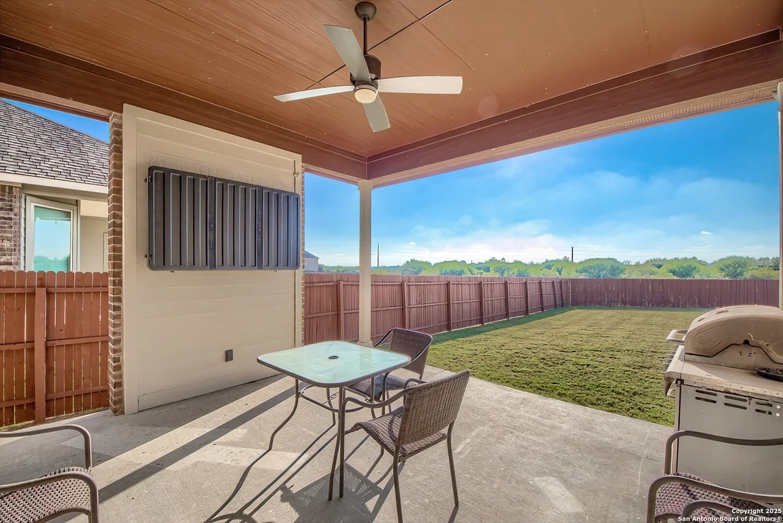 Photo of 950 Lone Cypress