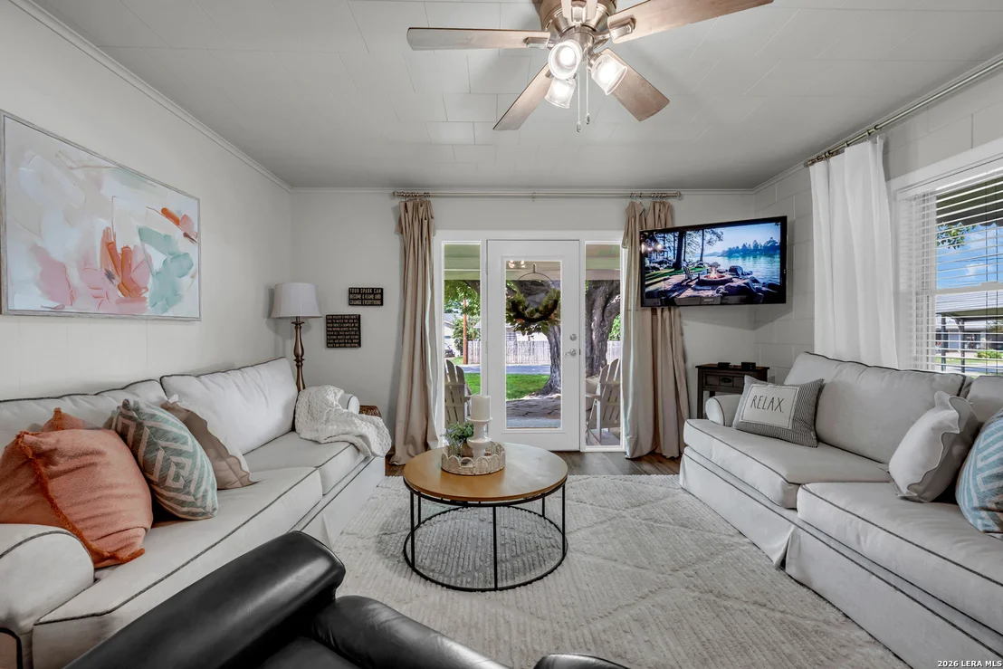 Photo of 301 Riverside Drive