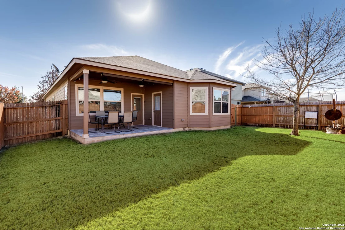 Photo of 8439 MEADOW PLNS