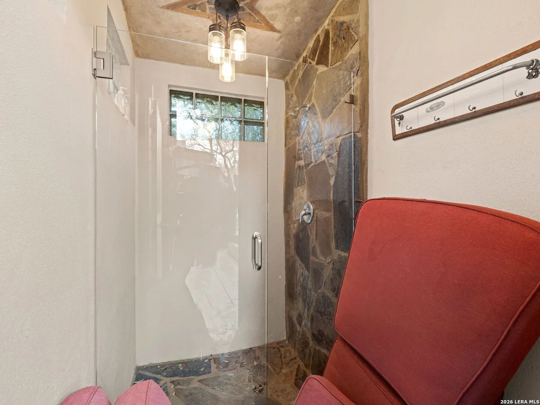Photo of 1146 VICTORIA LN
