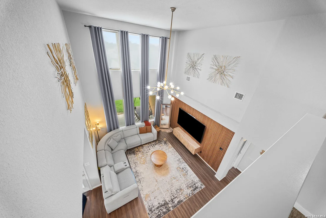 Photo of 9543 Garrison
