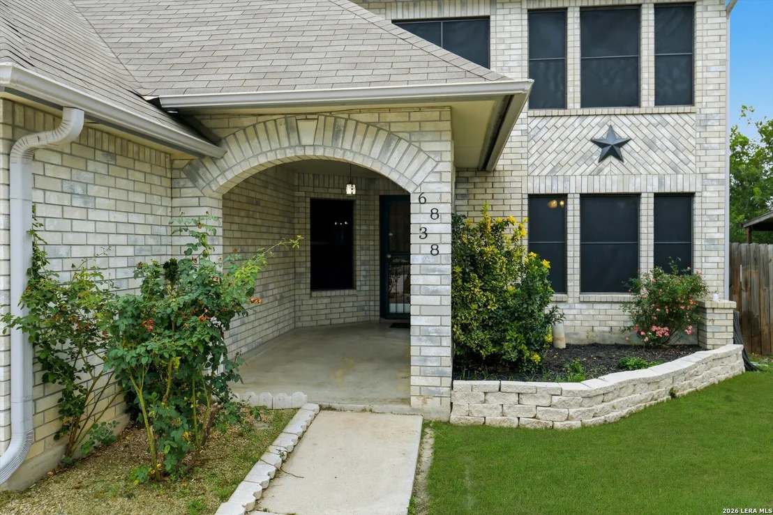Photo of 6838 Park Haven