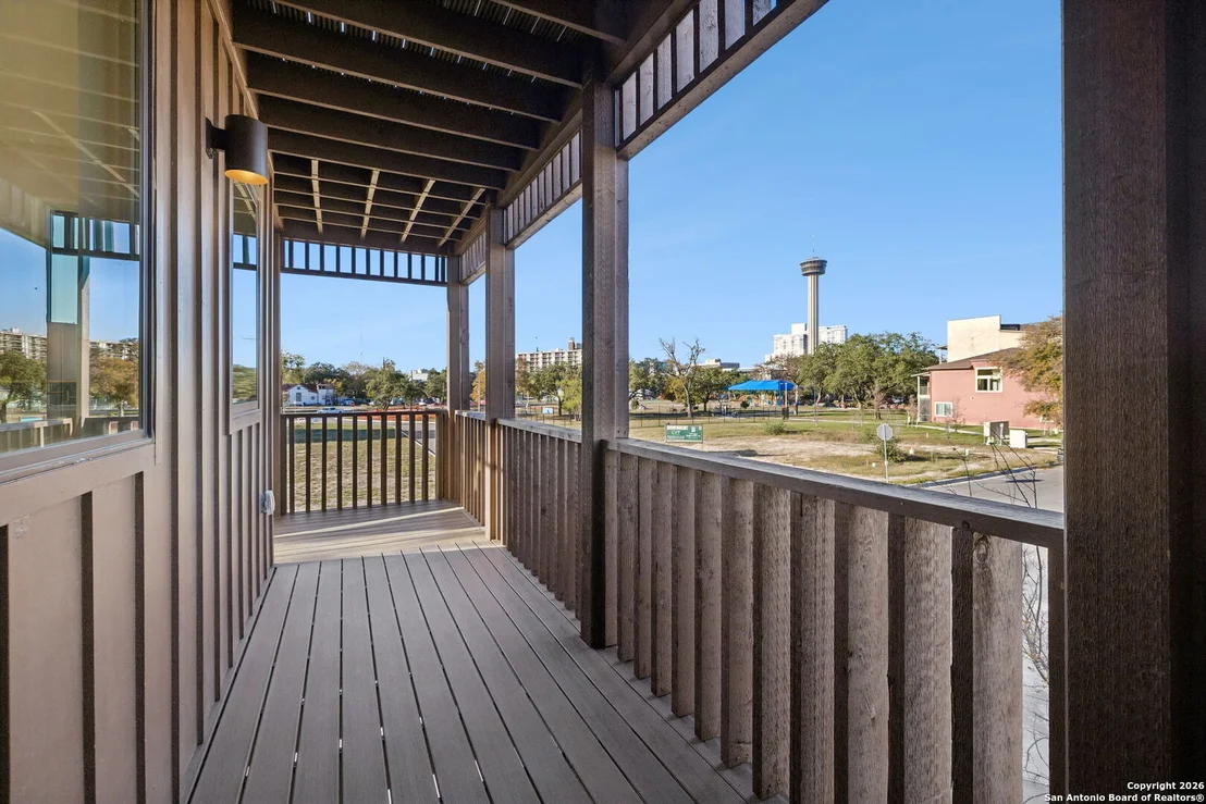 Photo of 502 McMonigal