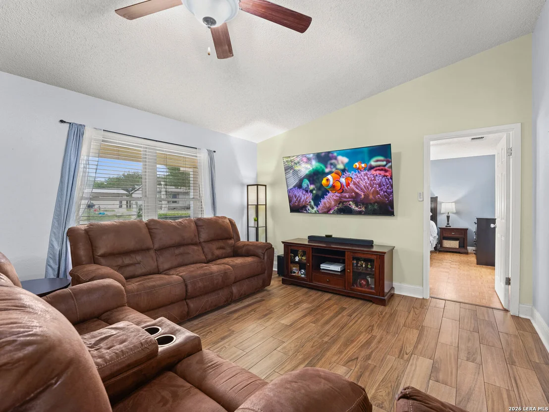 Photo of 118 CYPRESS FALLS DR