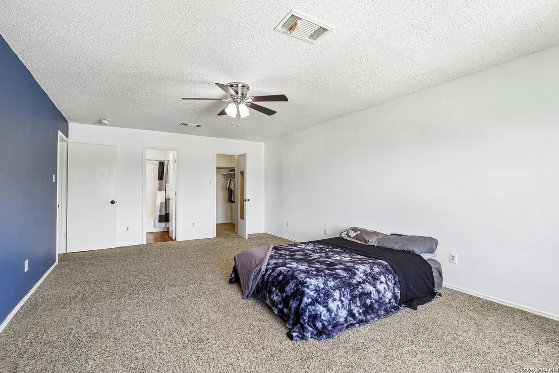 Photo of 10132 SUNSET PL