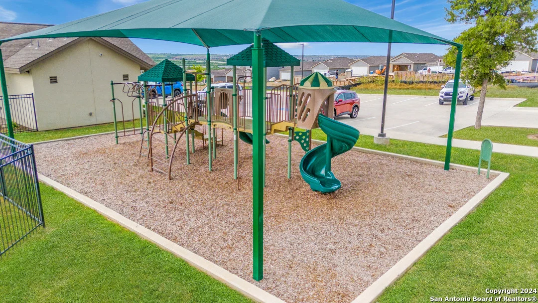 Photo of 8936 PORTOBELLO WAY