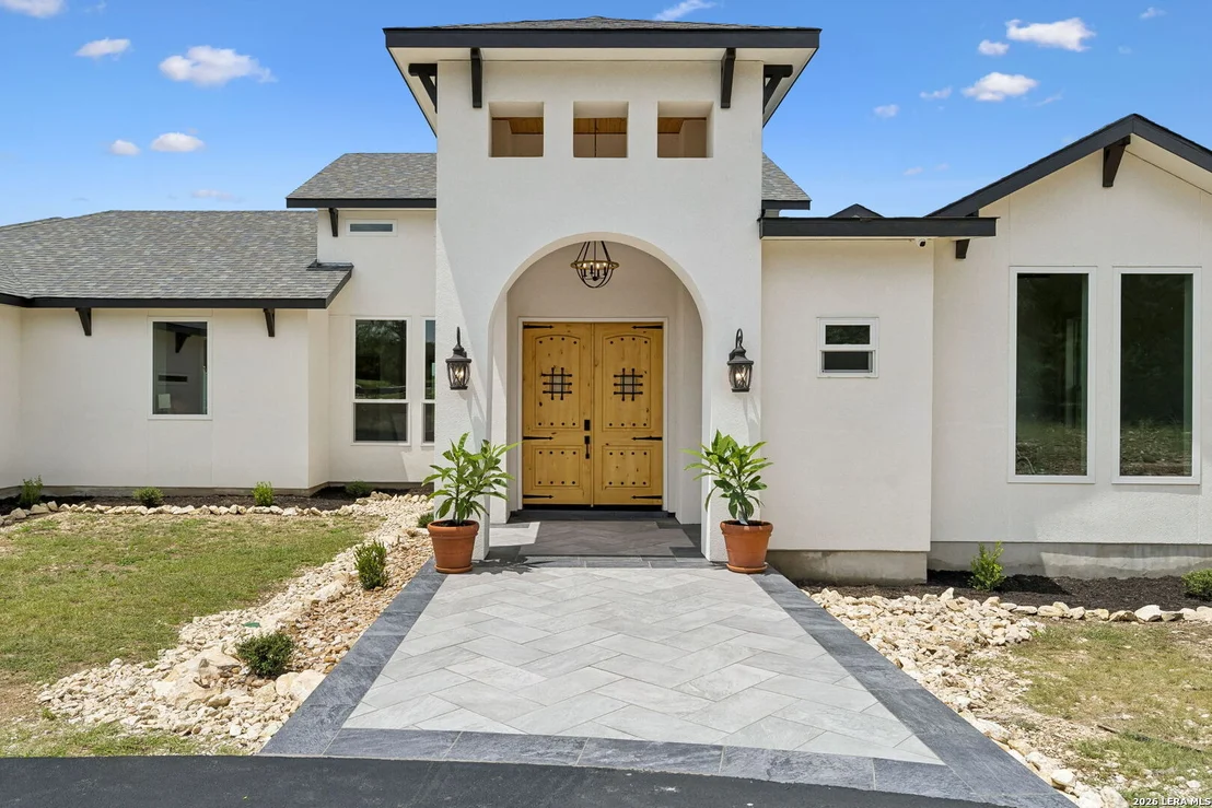 Photo of 107 SUNRISE DR