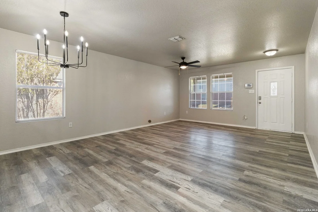 Photo of 11614 Oak Maple
