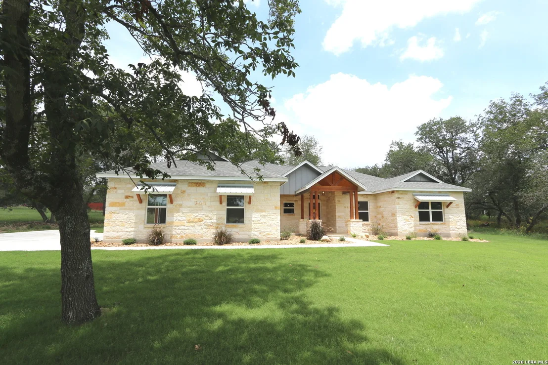 Photo of 200 Cibolo Way