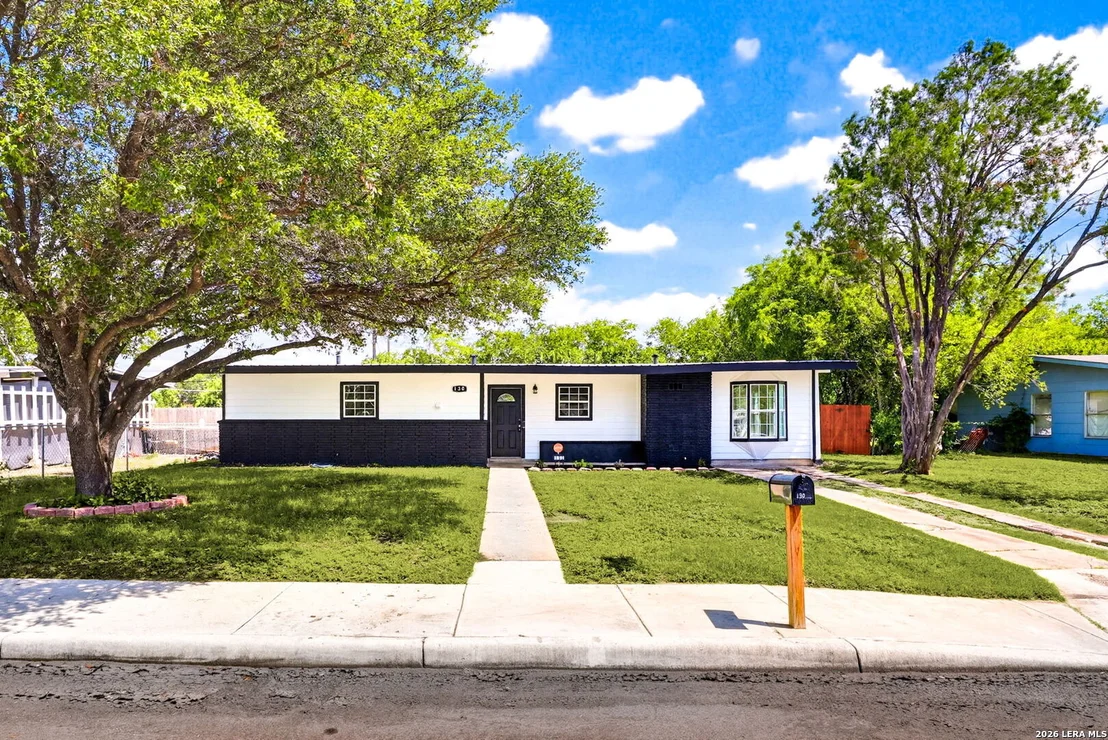 Photo of 130 CHADWICK DR