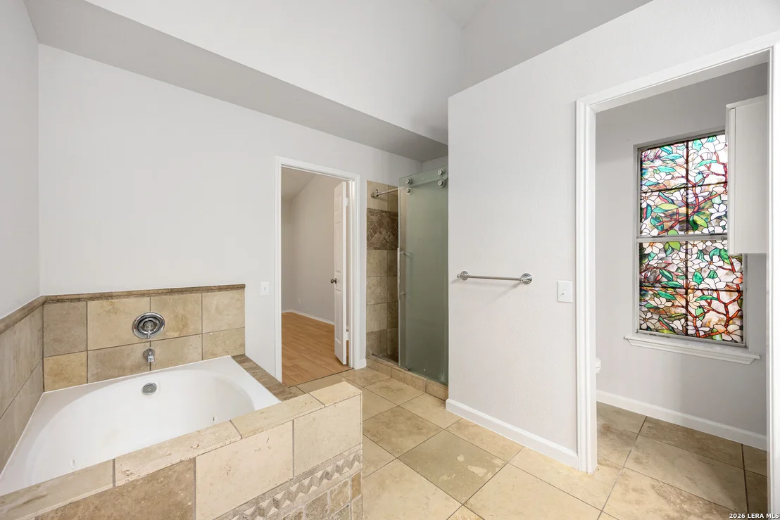Photo of 25003 SUMMIT HOLW
