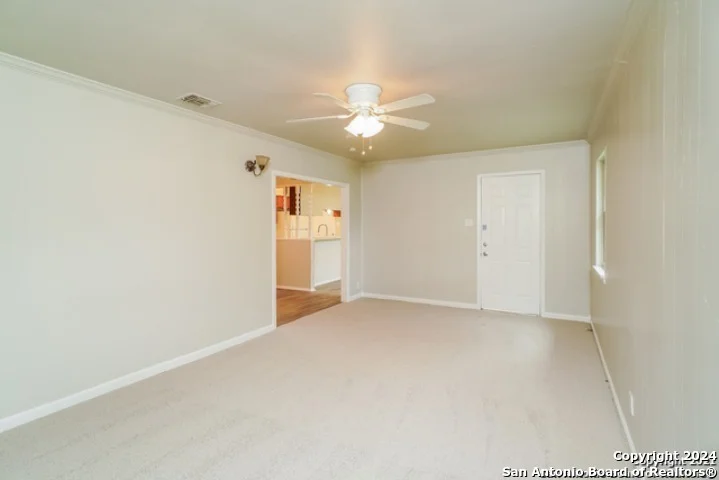 Photo of 7501 leafy hollow