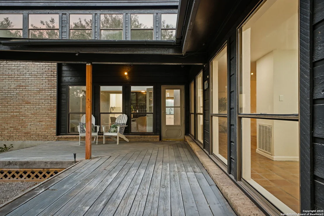 Photo of 6302 Cypress