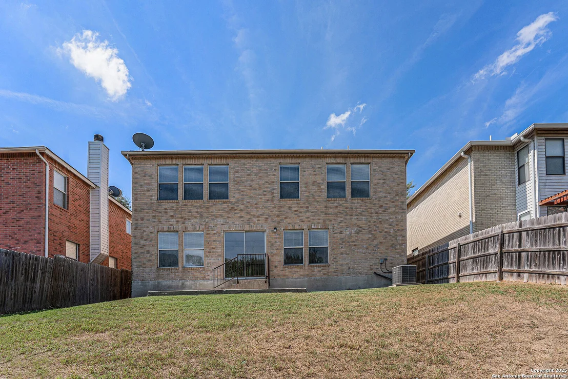Photo of 8447 Mannington