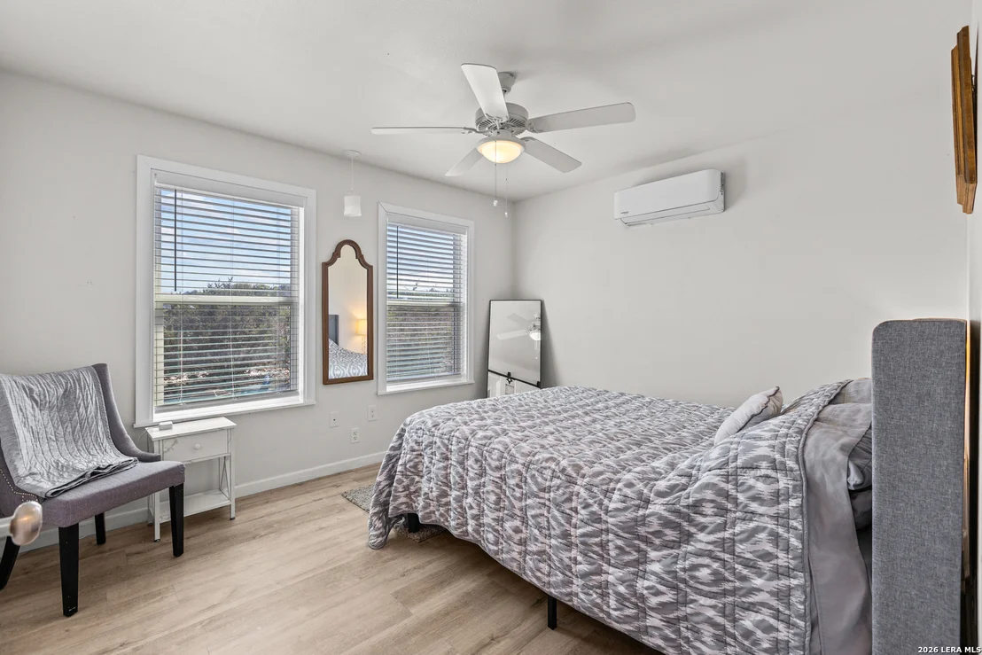 Photo of 130 SCENIC VIEW DR