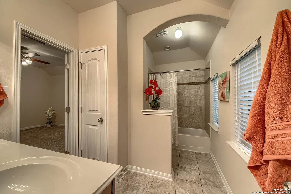 Photo of 16202 Ondara