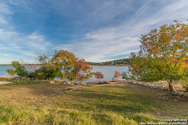 Photo of 119 CEDAR TREE LN