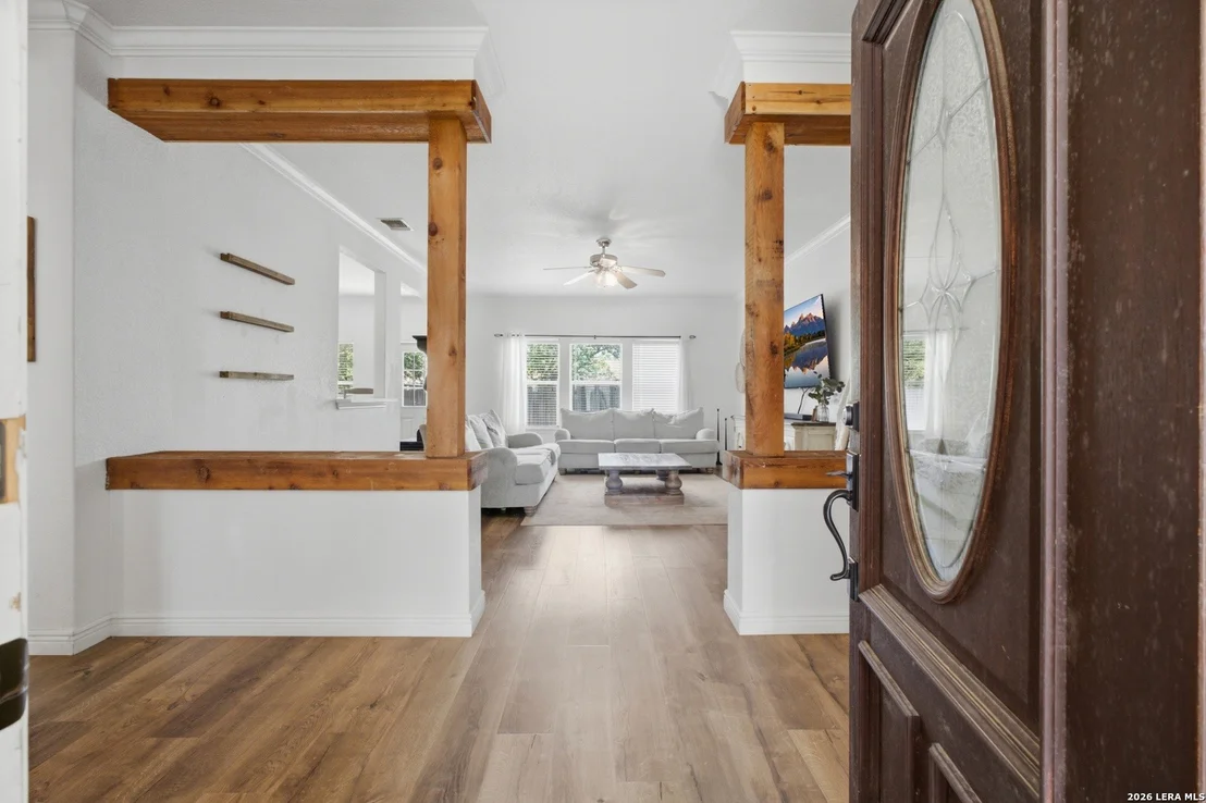 Photo of 313 Howard Dr