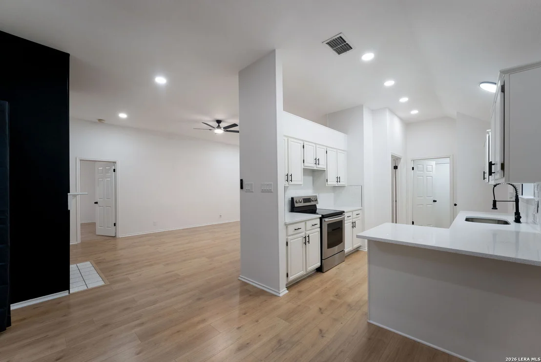 Photo of 3900 Whitaker
