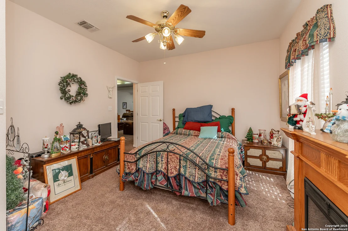 Photo of 840 W RANCH ROAD 337