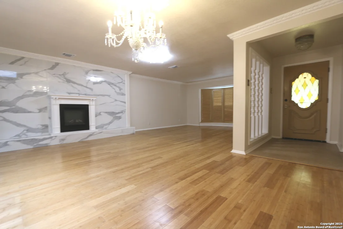 Photo of 5621 GALEWIND DR