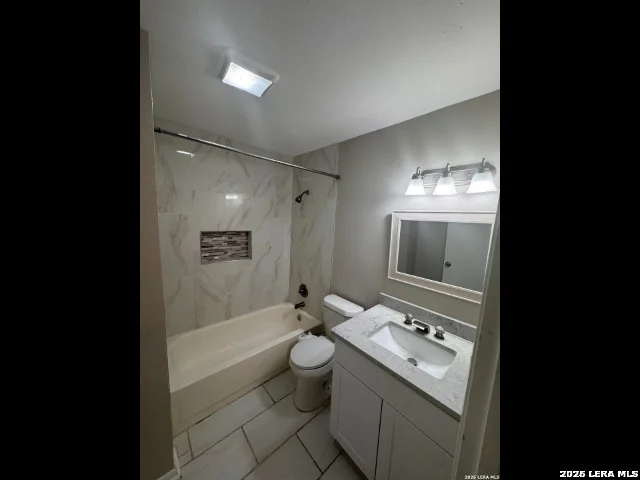 Photo of 9426 Valley Bend